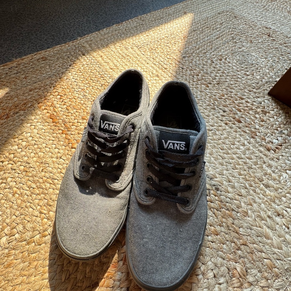 Vans Gray and Black Sneakers Classic Skate Style